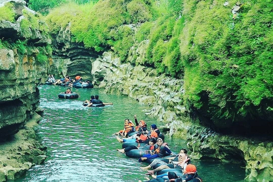 Rafting Sungai Oya