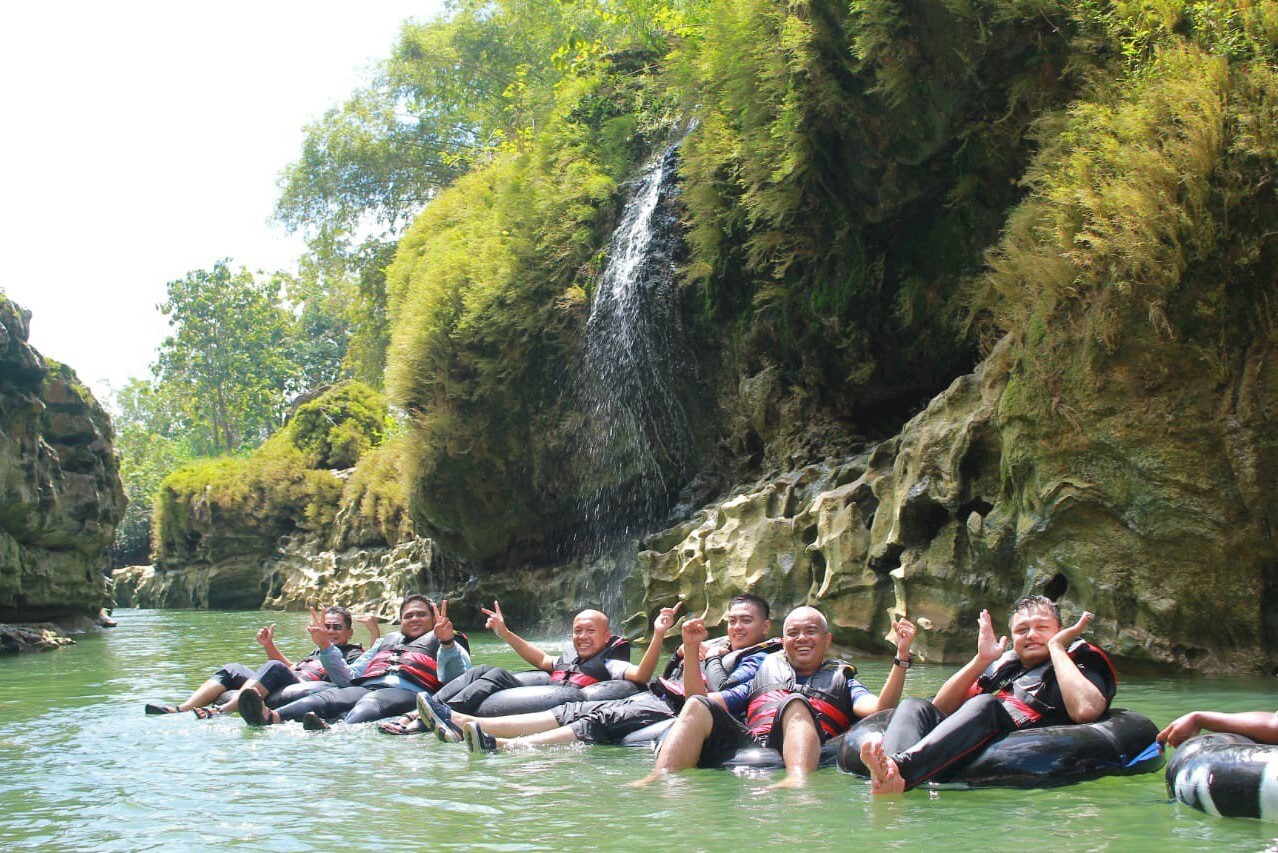 Rafting Sungai Oya